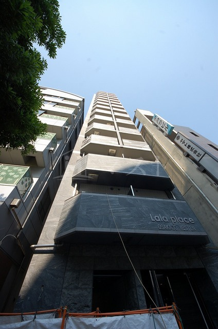 ララプレイス大阪城ＷＥＳＴＥＮの外観