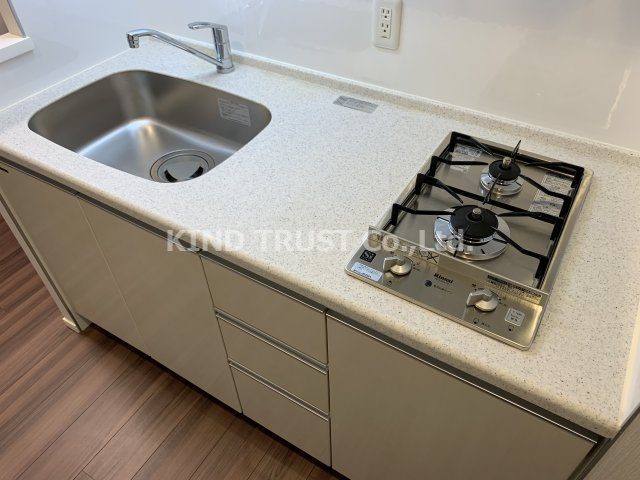 パークアクシス梅田のキッチン|お料理しやすいキッチンです