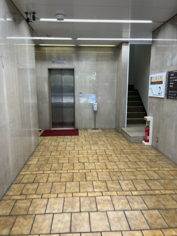 エクラート渋谷ビルのロビー