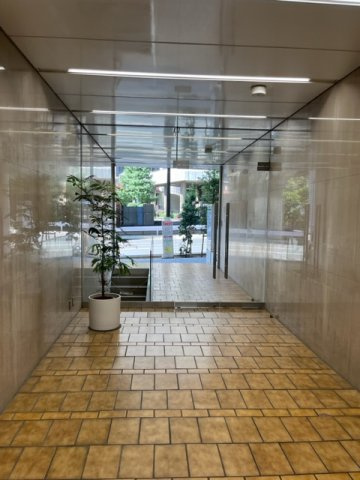 エクラート渋谷ビルのロビー