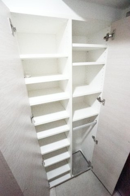 【収納】 | 千葉ポートイースト | ※同物件・反転タイプの写真です。