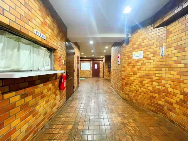 【エントランス】 | シャンボール南麻布 | ●南麻布アドレスのヴィンテージマンション！