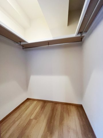 【収納】 | ビューハイツ日本橋 | ■最上階南西角部屋ルーフバルコニー付き住戸！