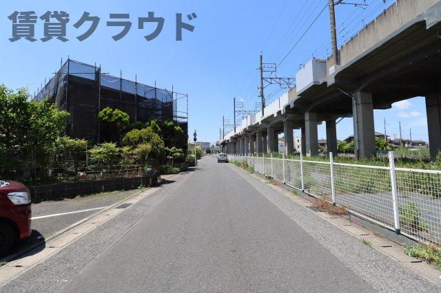 ピースコートの周辺