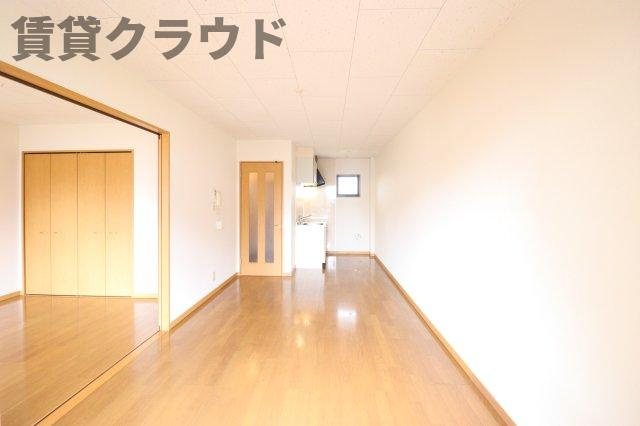 ピースコートの居間・リビング|ゆったり過ごせるリビングです