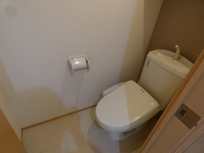 【トイレ】 | リヴェール | ※空き予定の為、別号室のイメージ写真です。