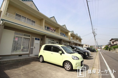 【外観】 | グリーンハイツいちぎ　A棟 | 同型タイプ