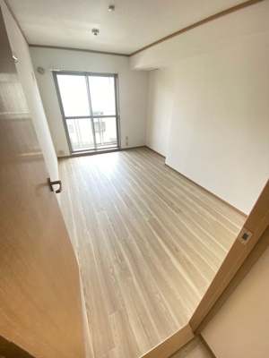 【洋室】 | グランディール曽根