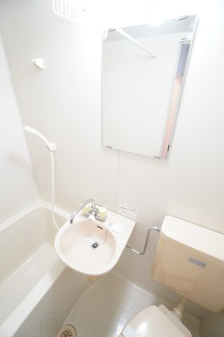 【洗面所】 | サンボナール弁天 | ※同物件・同タイプの写真です。