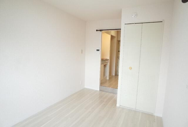 ジョイフル津田沼の寝室