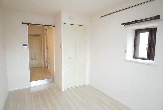 ジョイフル津田沼の居間・リビング