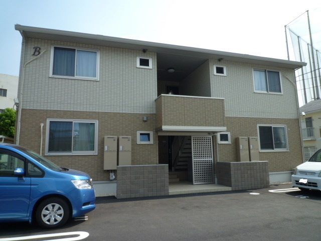 倉敷市三田のアパートの外観
