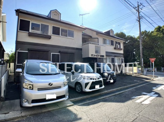 【駐車場】