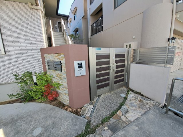 リタ・フレール一番町のエントランス