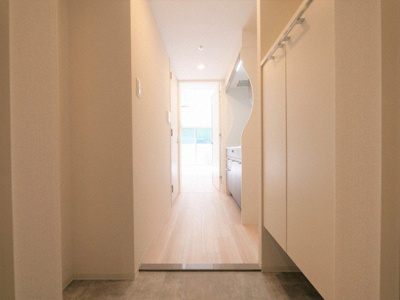 【玄関】 | セレニテ桜川駅前プリエ