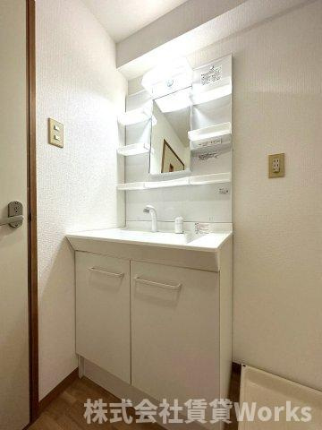 第19柴田マンションの洗面所|スペースが確保できる洗面所です