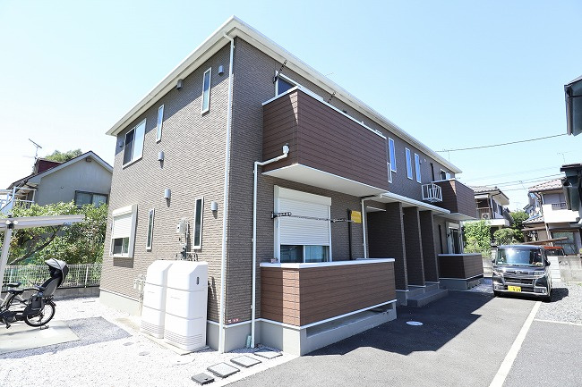 ワンプラスの外観