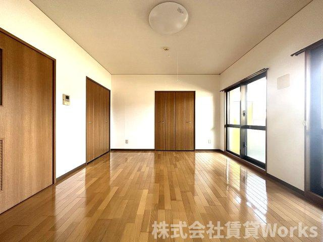 カリーノ パラッツォの内装|明るい室内です