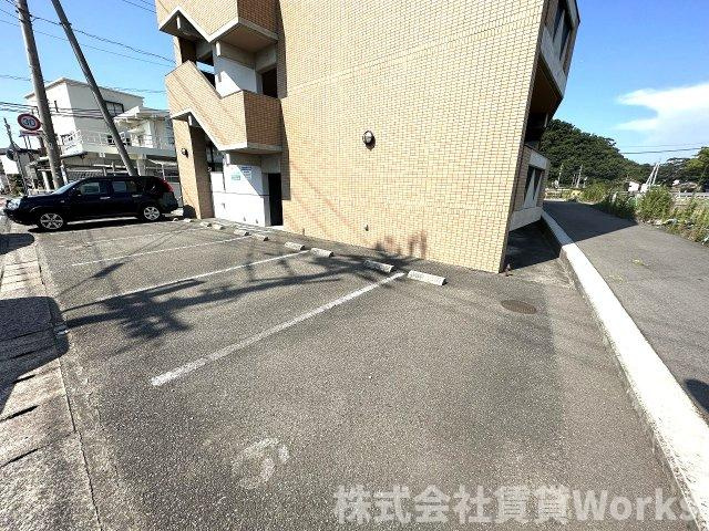 カリーノ パラッツォの駐車場|駐車場完備です