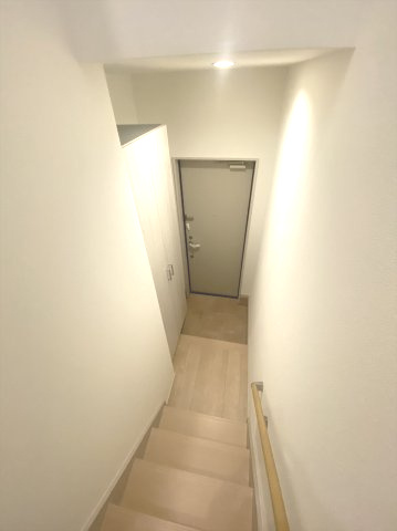 シャレーコーセイ四番館の玄関