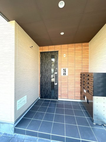 シェリム博多のエントランス