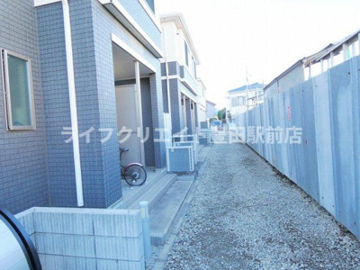 【ロビー】 | クレール・マロン