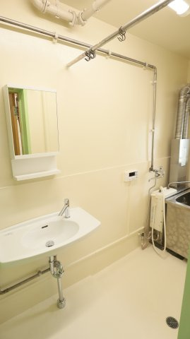 久米川駅東住宅20号棟の洗面所