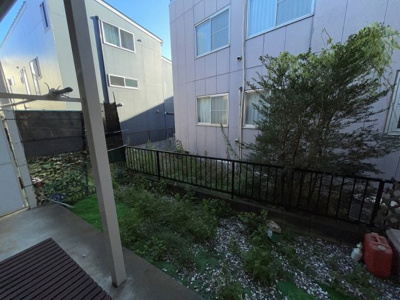 【庭】 | ロイヤルガーデン根岸台