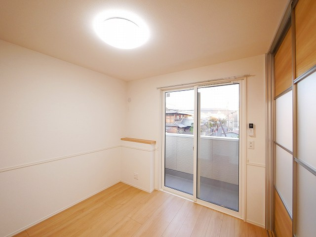 ビギーウエストの洋室|個人の部屋や寝室として使える洋室です