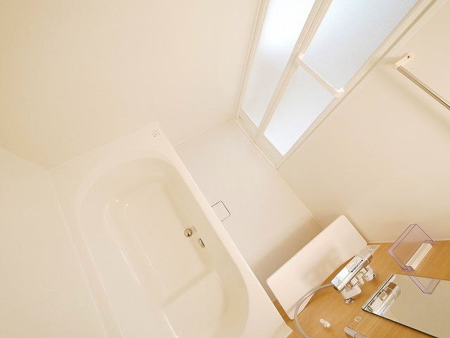 ビギーウエストの浴室|きれいなお風呂です