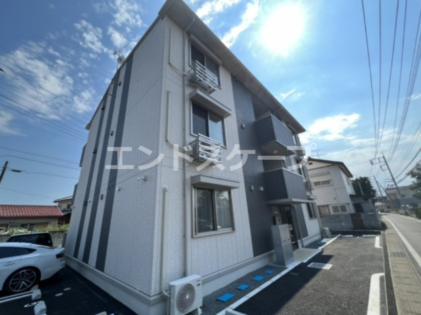 スリーライン高崎の外観|高崎、前橋のお部屋探しはエンドスケープまで！お客様の理想お聞かせ下さい♪