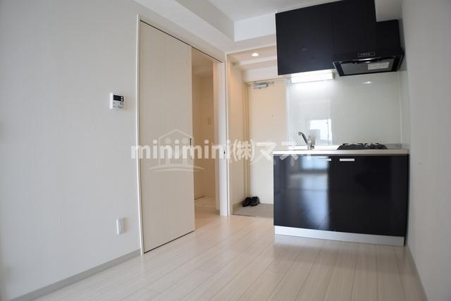 Ｊクレストドーム前の居間・リビング