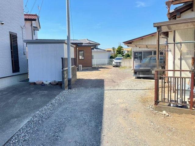 藤岡市藤岡　中古1230の前面道路含む現地写真|前面道路含む現地写真です