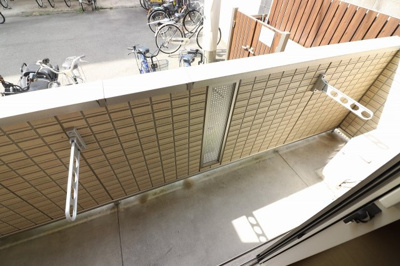 【バルコニー】 | フルリール | 広々としたバルコニーです