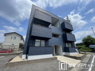 【エントランス】 | シャンシャンユー・キンミエヤス