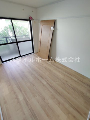 【居間・リビング】 | ヴィラスクエア２