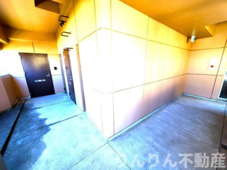 【ロビー】 | 建物の内部です