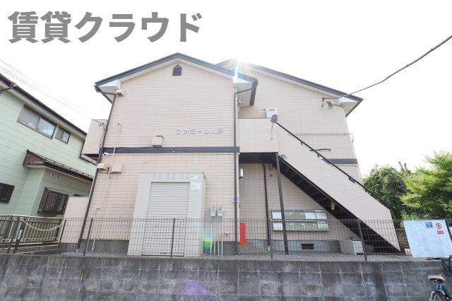 ファミール川戸の外観