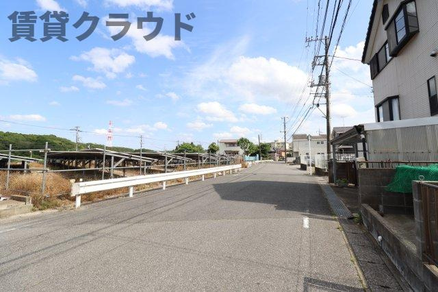 ファミール川戸の周辺