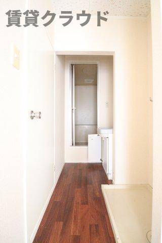 ファミール川戸の洗面所|忙しい朝の身支度もこれなら安心ですね！