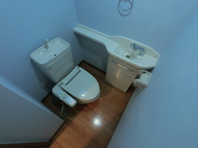 【トイレ】 | ブルーラグーン吉塚南 | 清潔感のあるトイレです