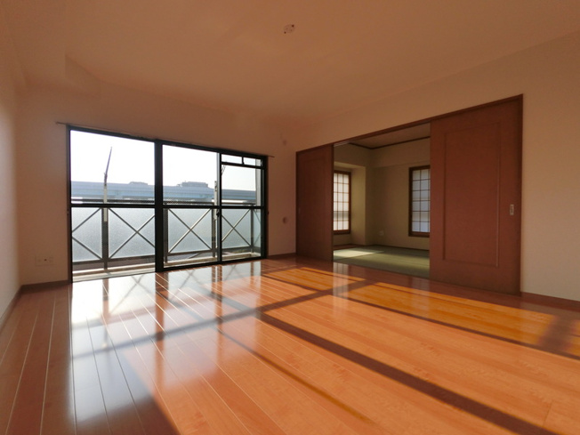 【洋室】 | ブルーラグーン吉塚南 | 落ち着いた色調の洋室です