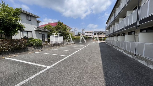 グランドオープリーの駐車場