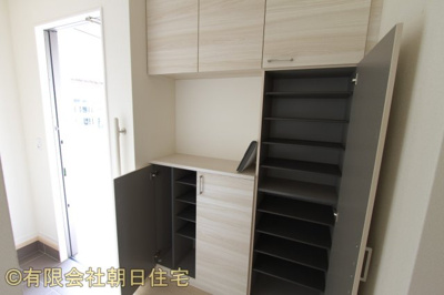 【玄関】 | シャーメゾンフェリス