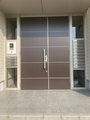 【エントランス】 | ル・グラン・ステラ | オートロック共用エントランス