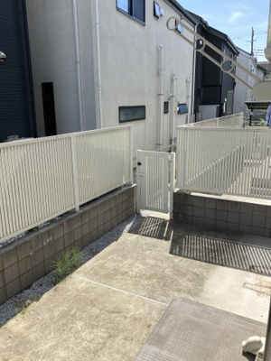 【庭】 | シンフォニー | テラス