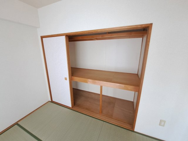 アイエフノヴァ上甲子園の収納