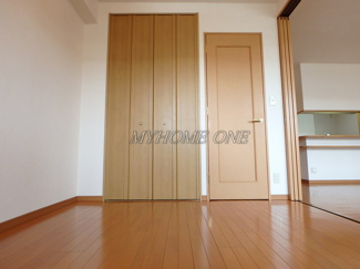 【洋室】 | ミレニアムコート青葉台 | 洋室5帖