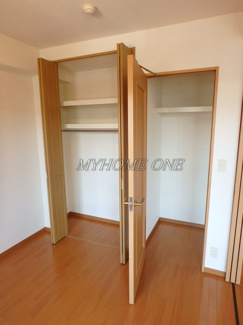 【収納】 | ミレニアムコート青葉台 | 洋室5帖収納