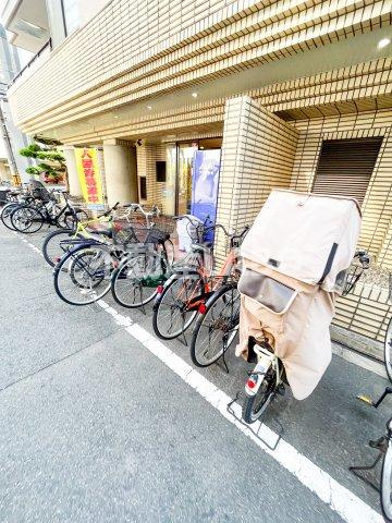 カルマ―レ難波ウエストのその他